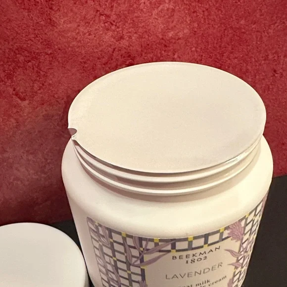 Beekman 1802 Lavender Goat Milk Whipped Body Cream - White new, gift, sealed - Picture 3 of 4